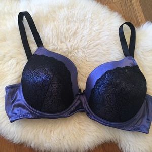 Barely breezies lace bra